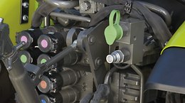 Hydrauliczny hamulec przyczepy zapewnia elastyczność także podczas transportu.*
* Opcja nie jest dostępna we wszystkich krajach.
- NEXOS F-FB-VL-VE