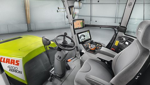 XERION 5000-4200 Stage V