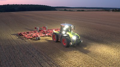XERION 5000-4200 Stage V